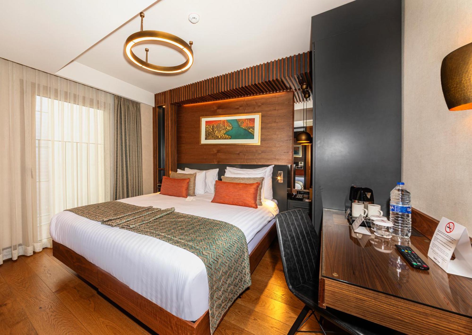 Levni Plus Hotel Istanbul Exteriör bild